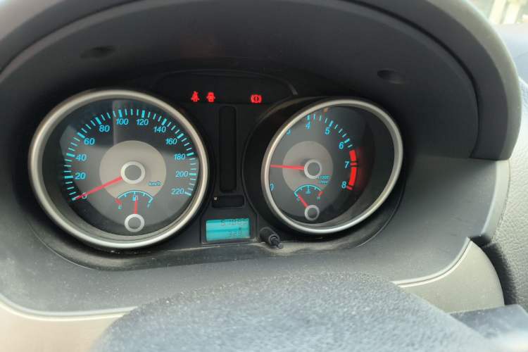 Used Buick Excelle 2013 1.5L Manual Classic Model Instrument Cluster