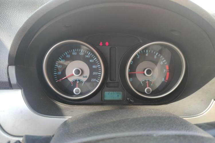 Used Buick Excelle 2013 1.5L Manual Classic Model Instrument Cluster