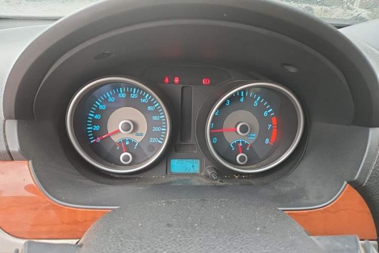 Used Buick Excelle 2013 1.5L Manual Luxury Model Instrument Cluster