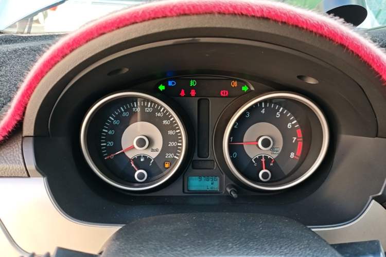 Used Buick Excelle 2013 1.5L Manual Classic Model Instrument Cluster