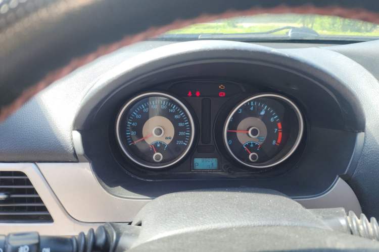Used Buick Excelle 2013 1.5L Automatic Classic Model Instrument Cluster