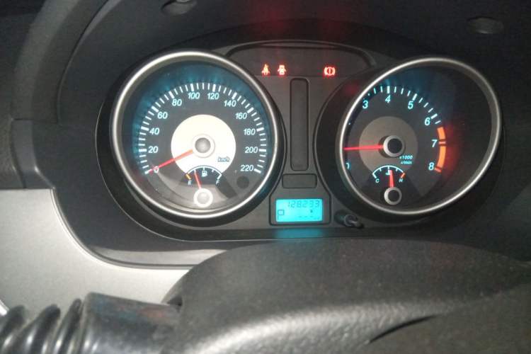 Used Buick Excelle 2013 1.5L Automatic Classic Model Instrument Cluster