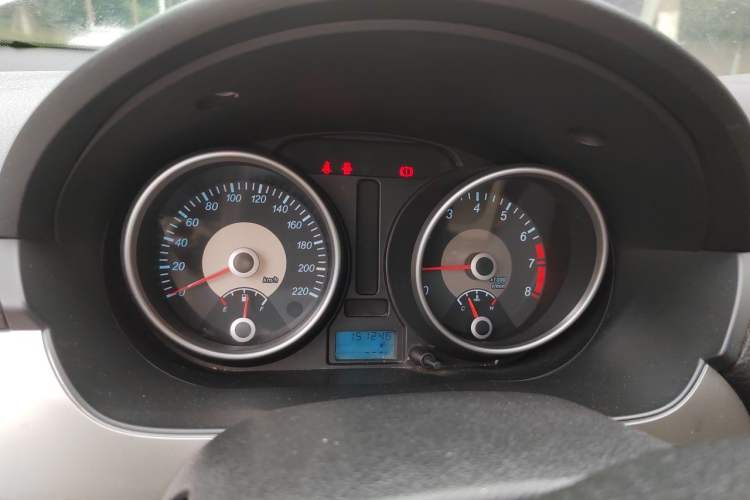 Used Buick Excelle 2013 1.5L Manual Classic Model Instrument Cluster