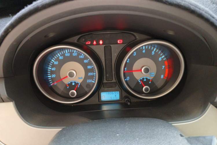 Used Buick Excelle 2013 1.5L Automatic Classic Model Instrument Cluster