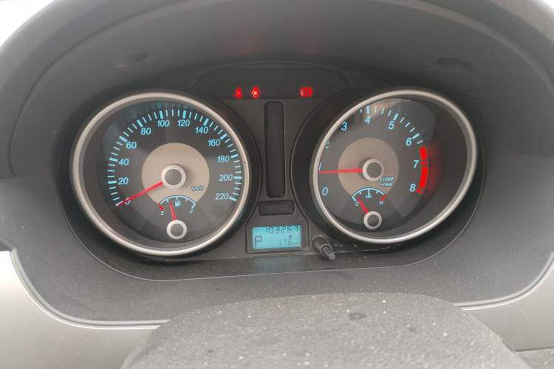 Used Buick Excelle 2013 1.5L Automatic Classic Model Instrument Cluster