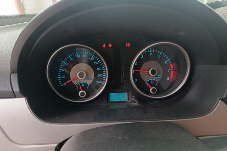 Used Buick Excelle 2013 1.5L Manual Classic Model Instrument Cluster