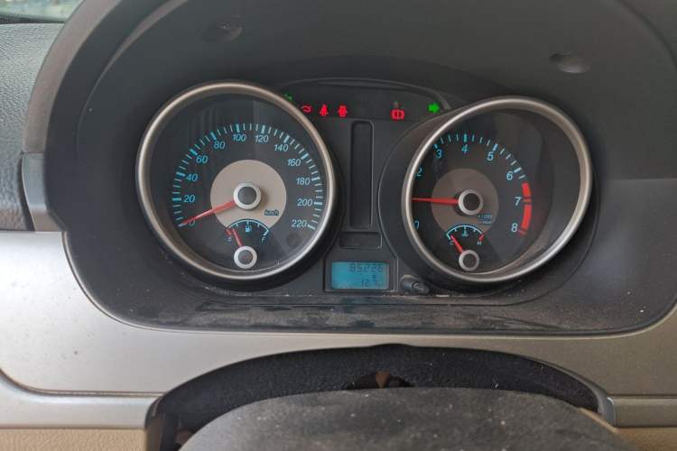 Used Buick Excelle 2013 1.5L Manual Classic Model Instrument Cluster