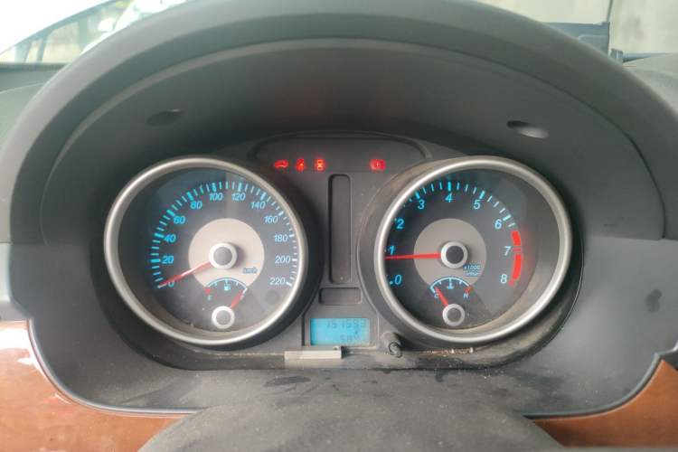 Used Buick Excelle 2013 1.5L Manual Luxury Model Instrument Cluster