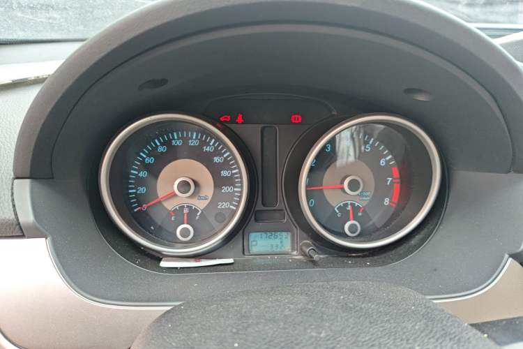 Used Buick Excelle 2013 1.5L Automatic Classic Model Instrument Cluster