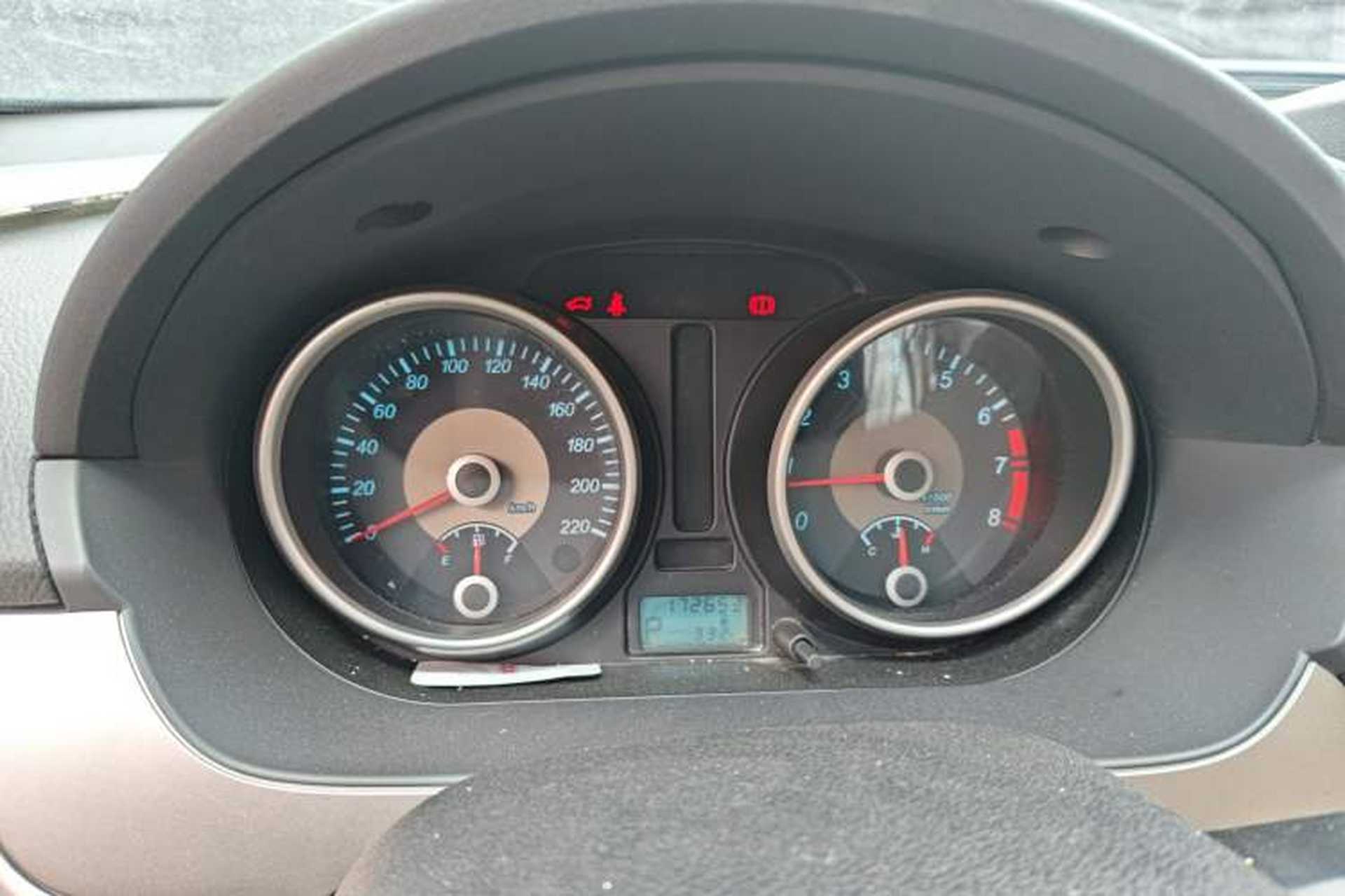 Used Buick Excelle 2013 1.5L Automatic Classic Model Instrument Cluster