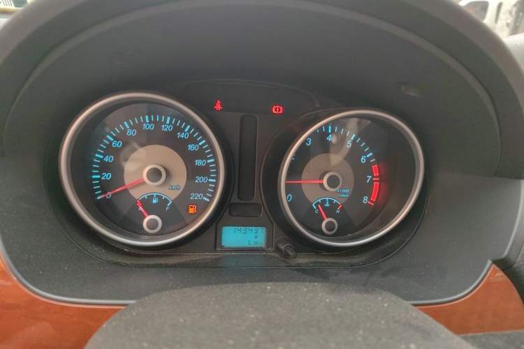 Used Buick Excelle 2013 1.5L Manual Luxury Model Instrument Cluster