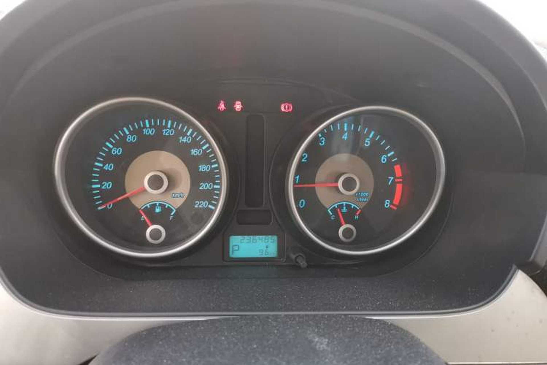 Used Buick Excelle 2013 1.5L Automatic Classic Model Instrument Cluster