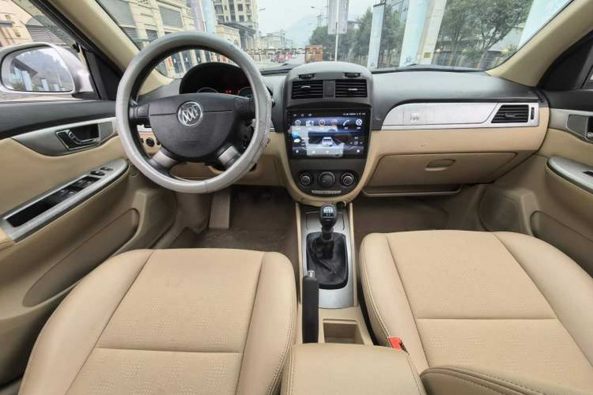 Used Buick Excelle 2013 1.5L Manual Classic Model Interior 7