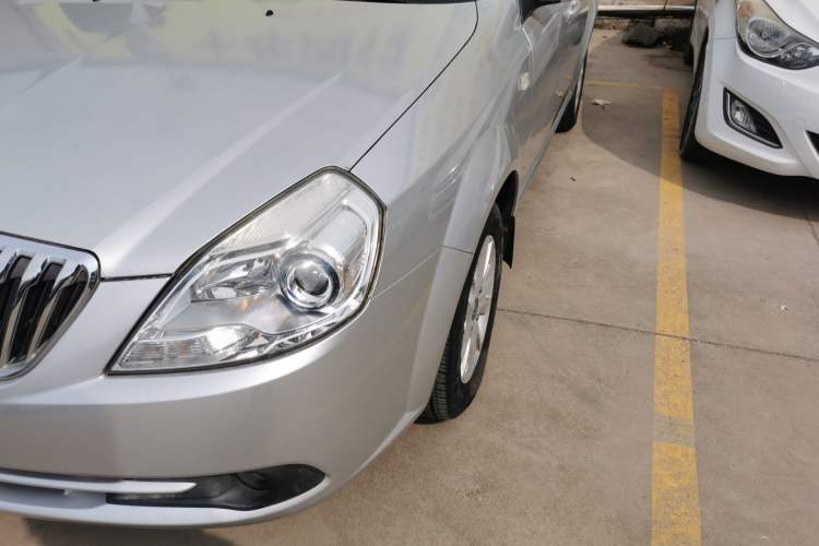 Used Buick Excelle 2013 1.5L Manual Classic Model Left Front Headlight