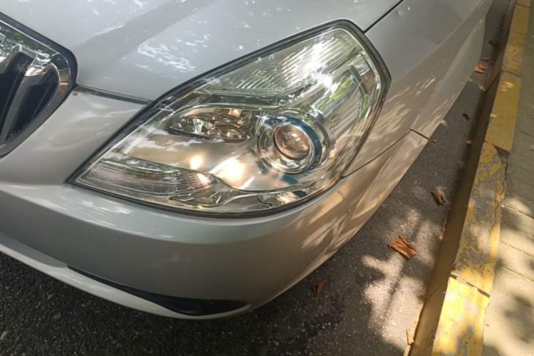 Used Buick Excelle 2013 1.5L Manual Classic Model Left Front Headlight
