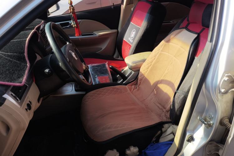 Used Buick Excelle 2013 1.5L Manual Classic Model Left Front Seat
