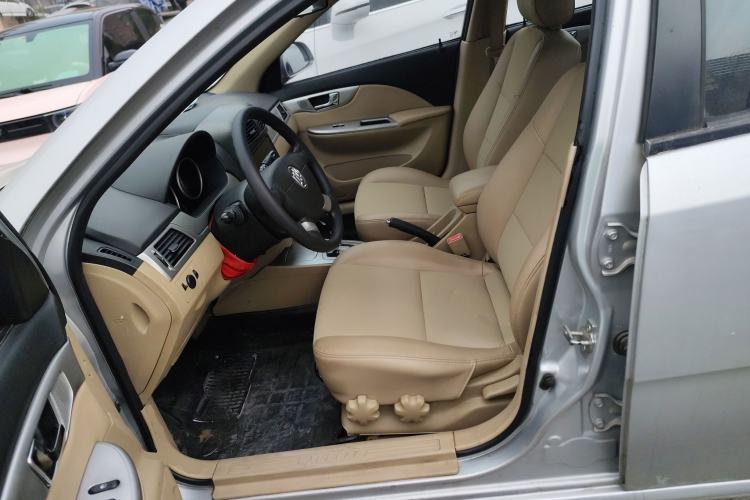 Used Buick Excelle 2013 1.5L Automatic Classic Model Left Front Seat