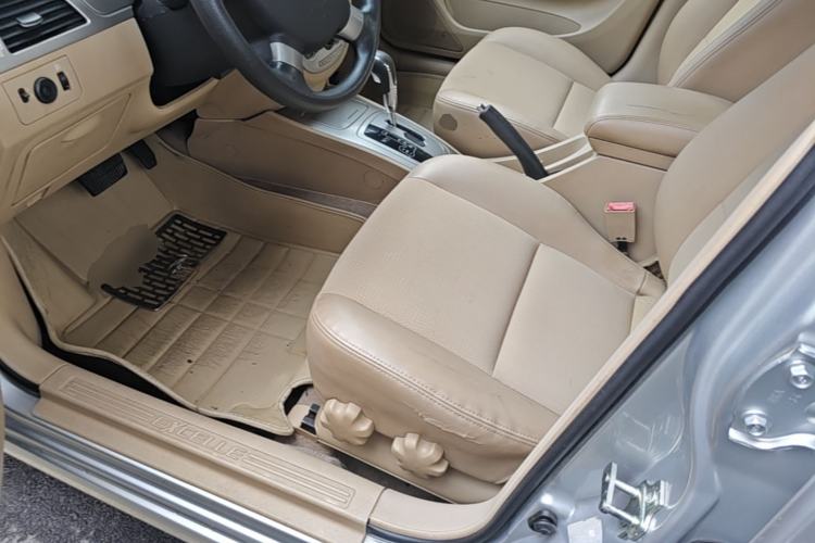 Used Buick Excelle 2013 1.5L Automatic Classic Model Left Front Seat