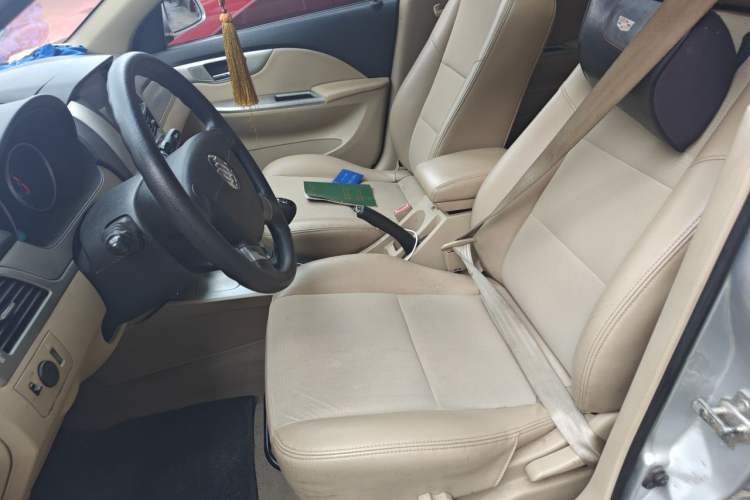 Used Buick Excelle 2013 1.5L Manual Classic Model Left Front Seat