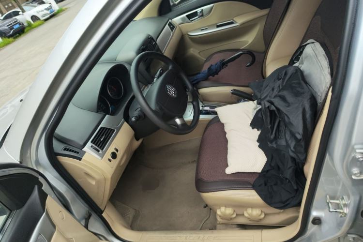Used Buick Excelle 2013 1.5L Automatic Classic Model Left Front Seat