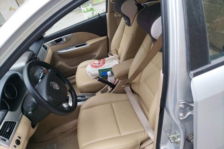 Used Buick Excelle 2013 1.5L Automatic Classic Model Left Front Seat