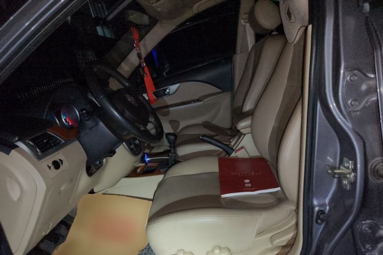Used Buick Excelle 2013 1.5L Manual Luxury Model Left Front Seat