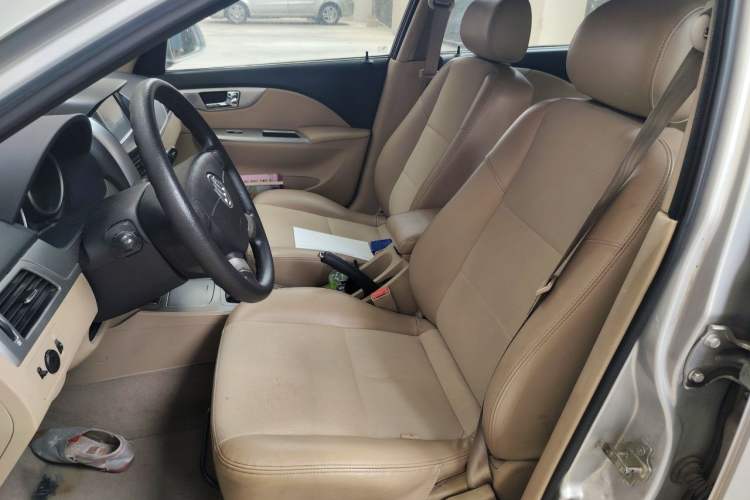 Used Buick Excelle 2013 1.5L Automatic Classic Model Left Front Seat