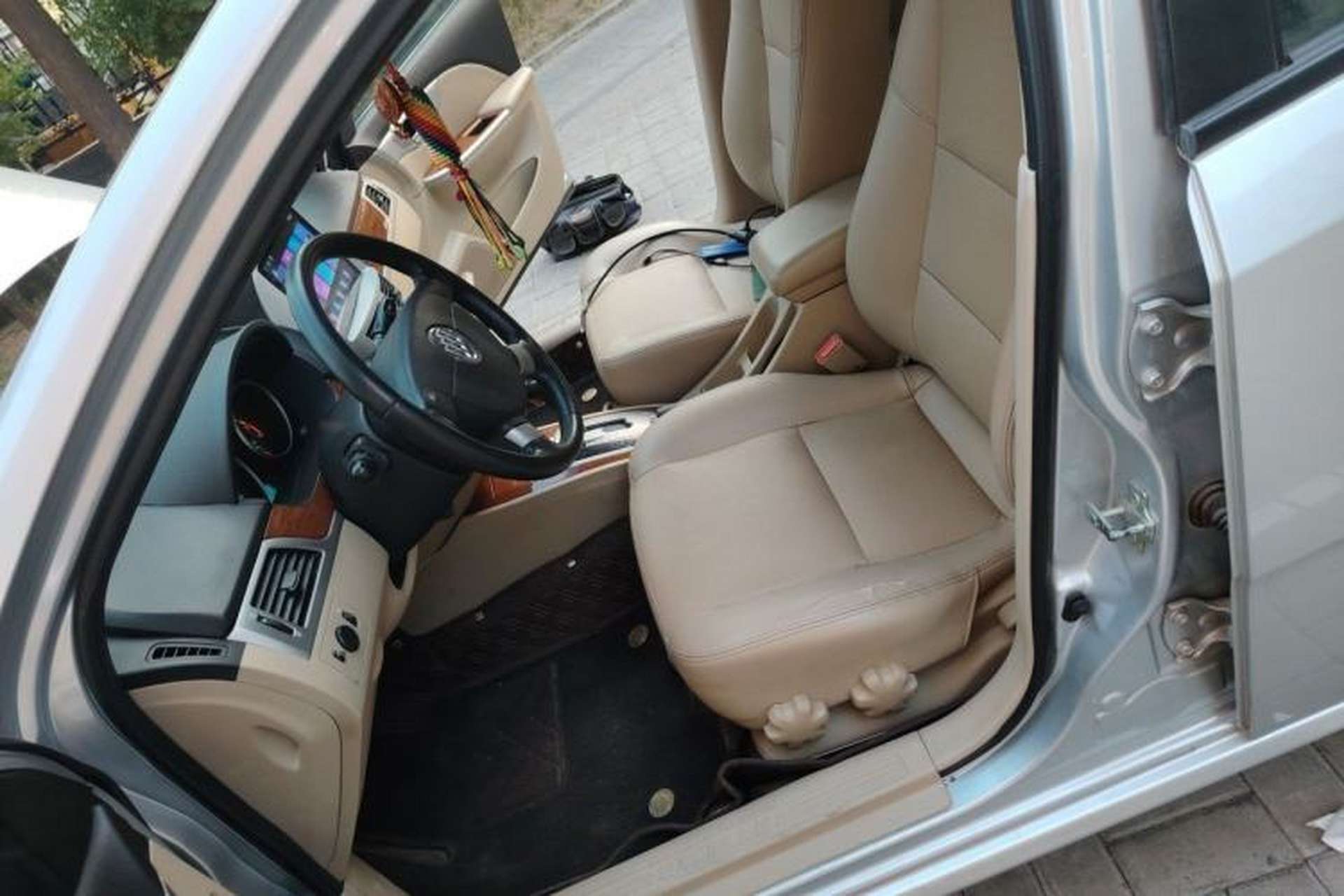 Used Buick Excelle 2013 1.5L Automatic Luxury Model Left Front Seat