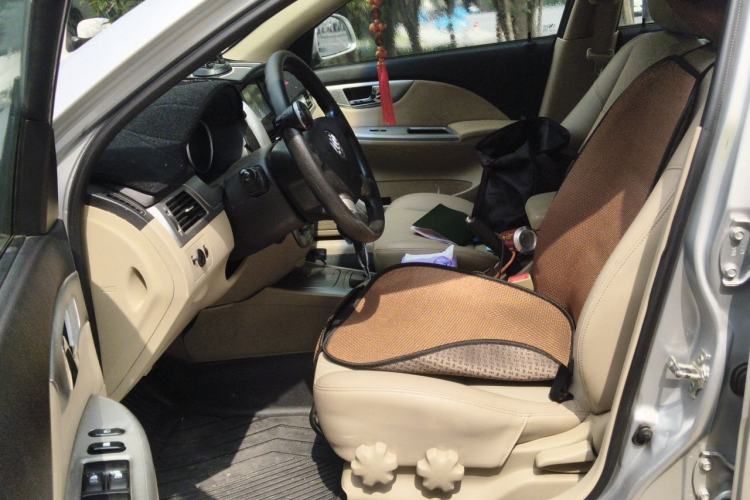 Used Buick Excelle 2013 1.5L Automatic Classic Model Left Front Seat