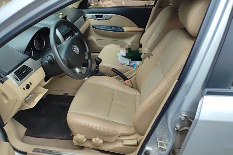 Used Buick Excelle 2013 1.5L Manual Classic Model Left Front Seat