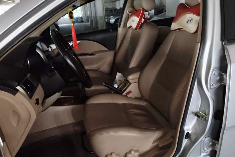 Used Buick Excelle 2013 1.5L Manual Luxury Model Left Front Seat