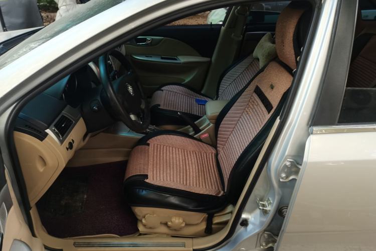 Used Buick Excelle 2013 1.5L Automatic Classic Model Left Front Seat