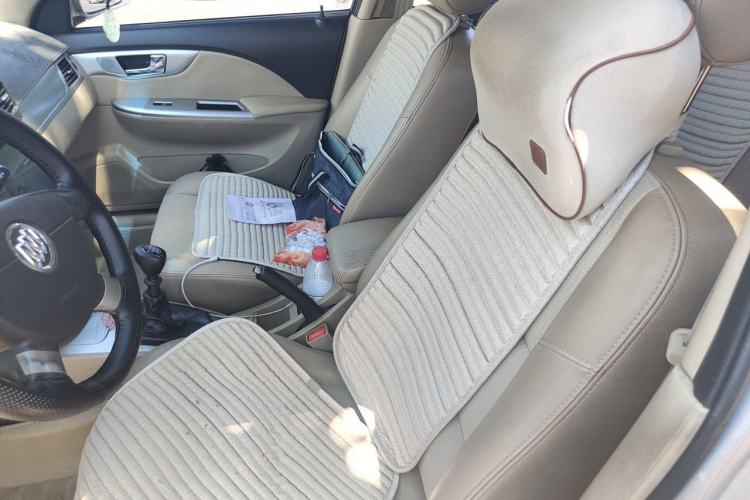 Used Buick Excelle 2013 1.5L Manual Classic Model Left Front Seat