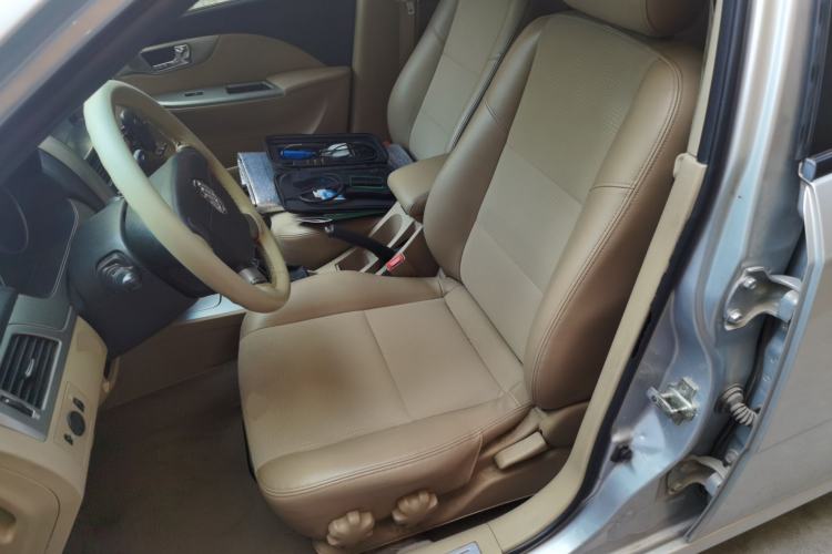 Used Buick Excelle 2013 1.5L Manual Classic Model Left Front Seat