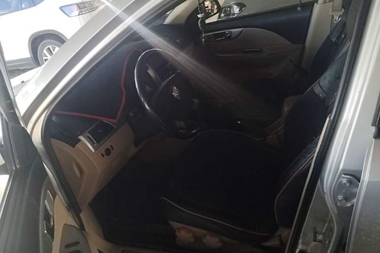 Used Buick Excelle 2013 1.5L Manual Classic Model Left Front Seat