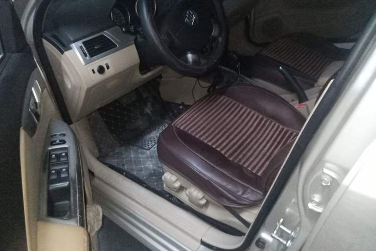 Used Buick Excelle 2013 1.5L Automatic Classic Model Left Front Seat