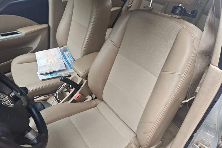 Used Buick Excelle 2013 1.5L Manual Classic Model Left Front Seat
