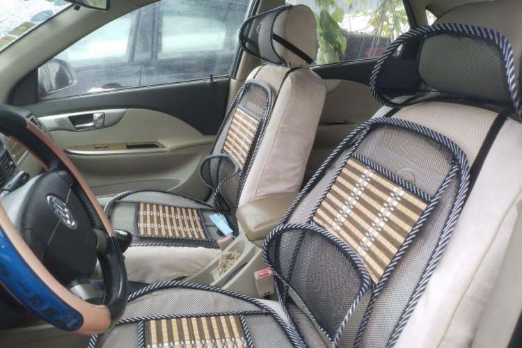 Used Buick Excelle 2013 1.5L Manual Classic Model Left Front Seat