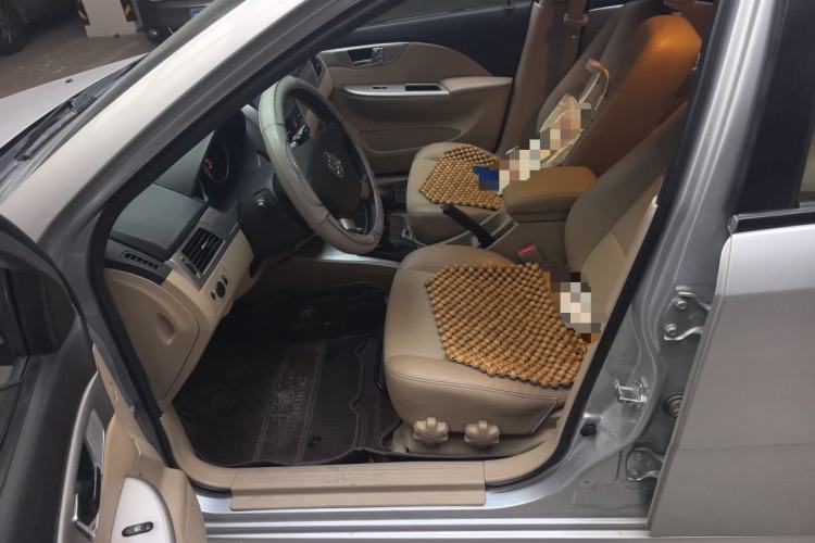 Used Buick Excelle 2013 1.5L Automatic Classic Model Left Front Seat
