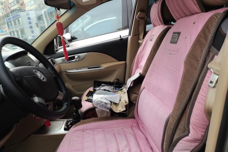 Used Buick Excelle 2013 1.5L Manual Classic Model Left Front Seat