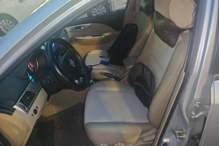 Used Buick Excelle 2013 1.5L Manual Classic Model Left Front Seat