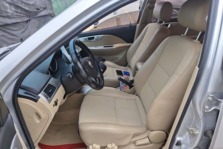 Used Buick Excelle 2013 1.5L Automatic Classic Model Left Front Seat