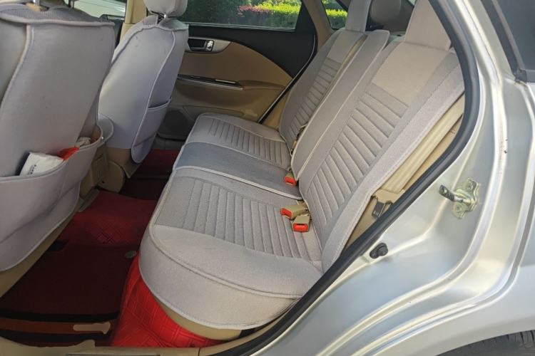 Used Buick Excelle 2013 1.5L Automatic Classic Model Left Rear Seat