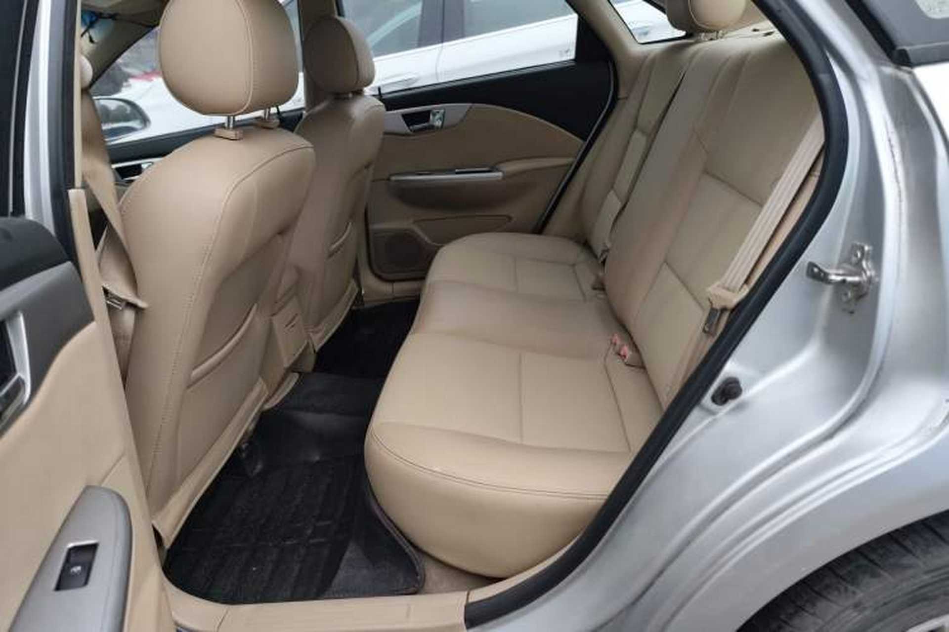 Used Buick Excelle 2013 1.5L Automatic Classic Model Left Rear Seat