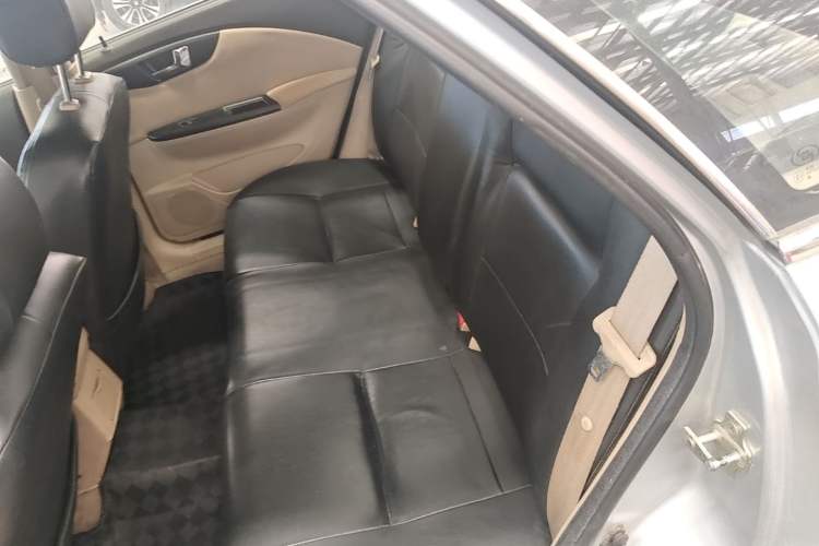Used Buick Excelle 2013 1.5L Automatic Classic Model Left Rear Seat