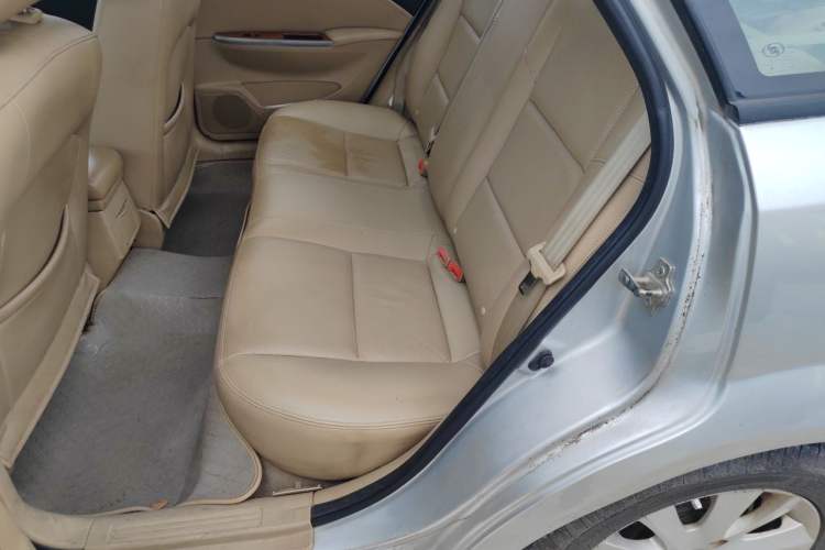 Used Buick Excelle 2013 1.5L Manual Luxury Model Left Rear Seat