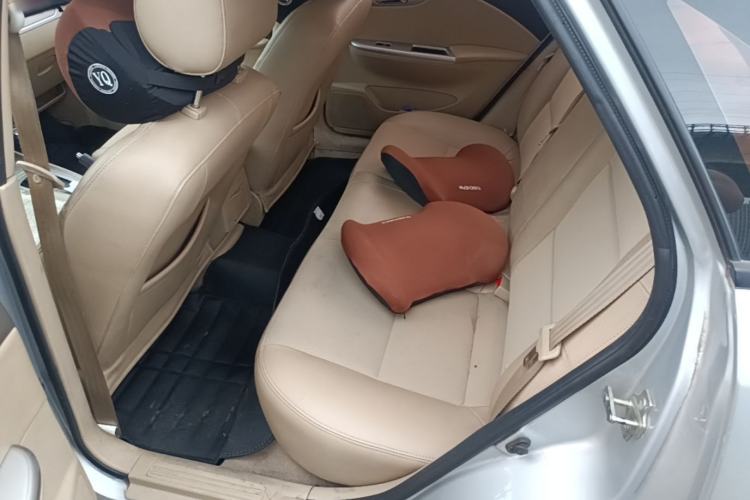 Used Buick Excelle 2013 1.5L Automatic Classic Model Left Rear Seat