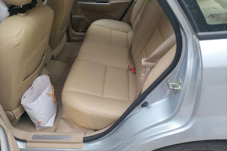 Used Buick Excelle 2013 1.5L Automatic Classic Model Left Rear Seat