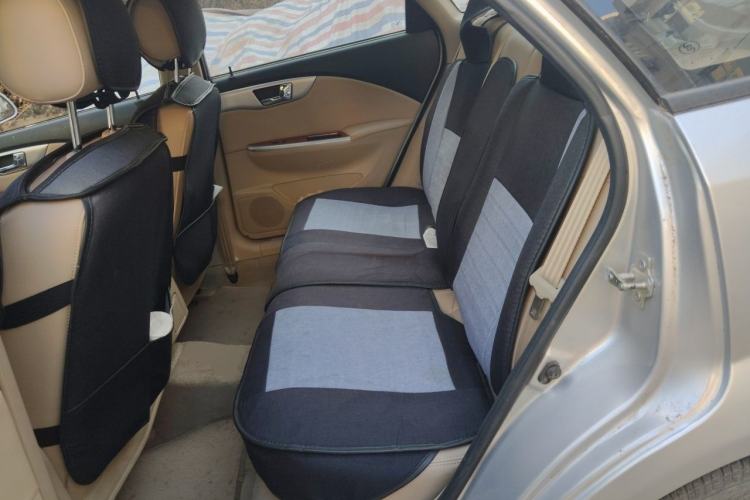 Used Buick Excelle 2013 1.5L Automatic Luxury Model Left Rear Seat