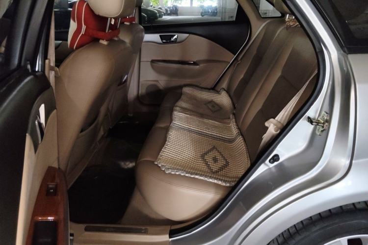 Used Buick Excelle 2013 1.5L Manual Luxury Model Left Rear Seat